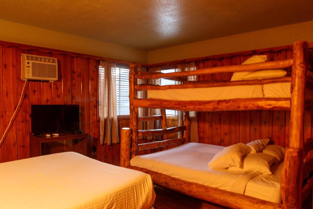 The Kern Lodge Kernville Luaran gambar